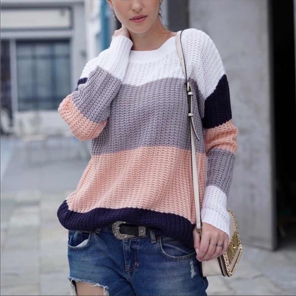 GRACEY’S // Color Block Oversized Pullover Sweater - Picture 2 of 6
